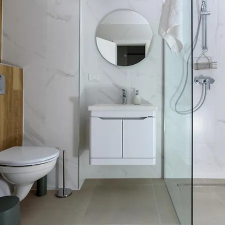 Hubix - Of Mara Apartment *