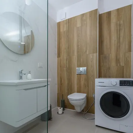 Hubix - Of Mara Apartment *